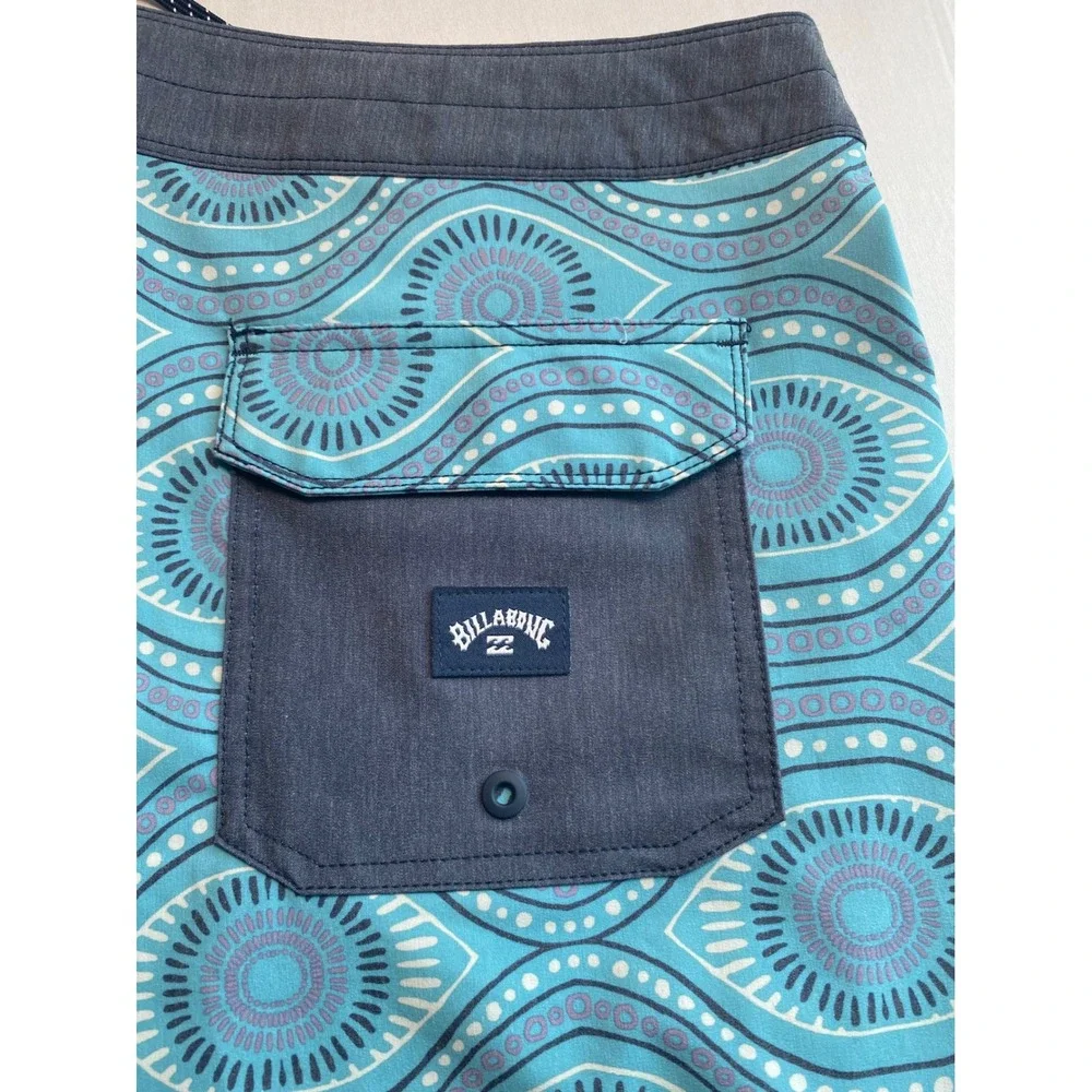 Billabong Goodtimes Pro Recycler Board Shorts Mens 36 Teal Geometric Print NEW